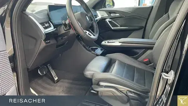 Gebraucht BMW X2 Efficient Dynamics 317 PS (233 kW) 2025 Saphirschwarz metallic SUV