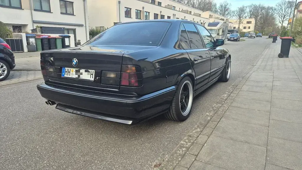 Gebraucht BMW 535 Sport Line 211 PS (155 kW) 1990 Schwarz Limousine