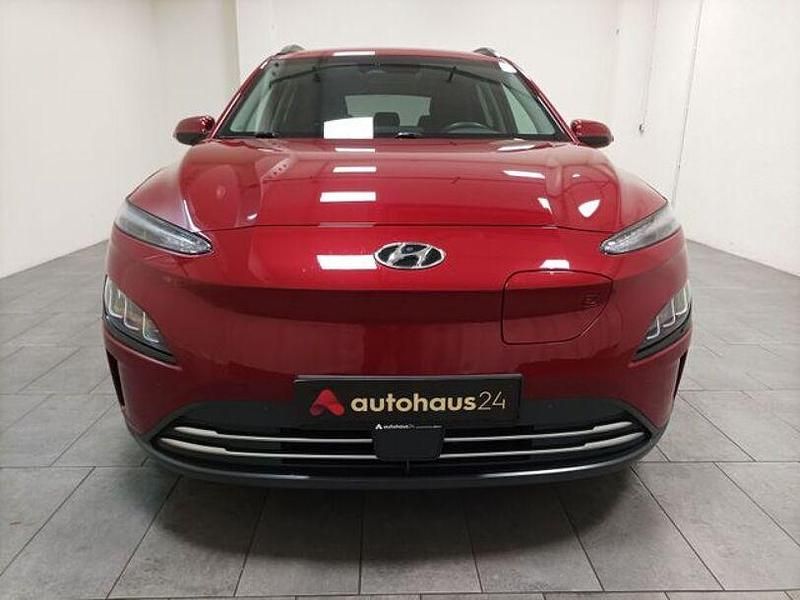 Gebraucht Hyundai Kona Trend 150 kW (204 PS) 2021 Rot SUV