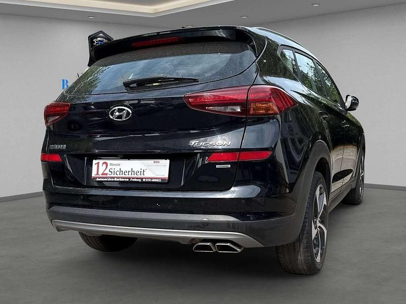 Second-hand Hyundai Tucson Trend 177 CP (130 kW) 2020 Negru SUV