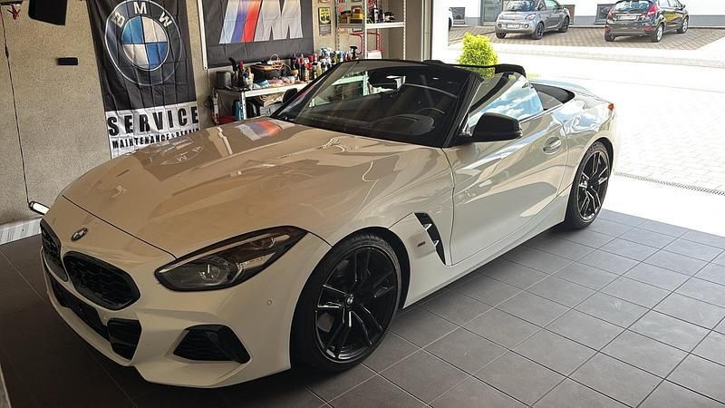 Weiß Gebraucht 2020 BMW Z4 M Sport Cabrio | 42.999 € (Fairer Preis) - Bild 1/4