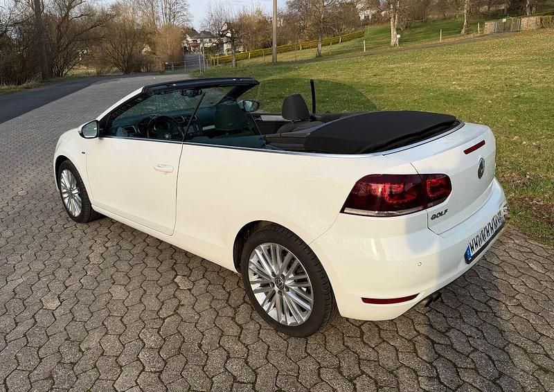 Gebraucht VW Golf Cabriolet Cup 122 PS (89 kW) 2014 Weiß Cabrio
