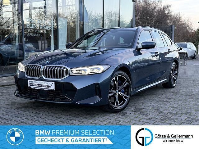 Gebraucht 2025 BMW 330e M Sport Kombi | 49.970 € (Teuer) - Bild 1/4