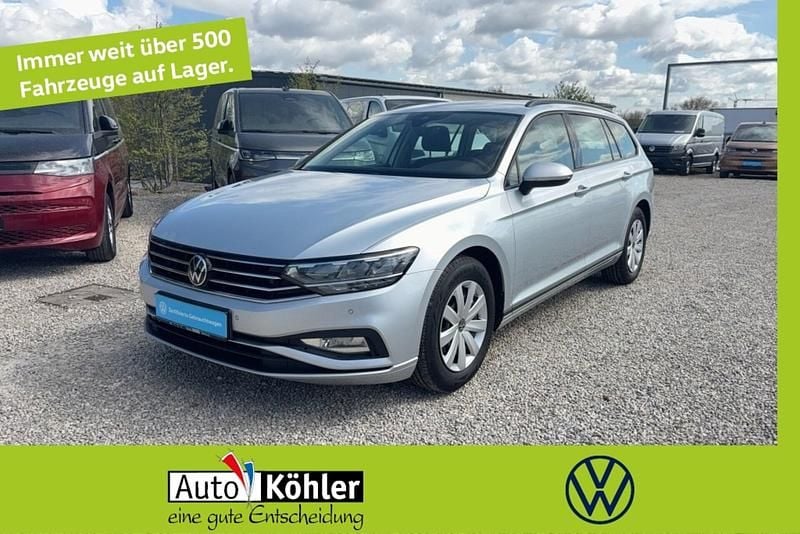Gebraucht VW Passat Basis 150 PS (110 kW) 2023 Kombi