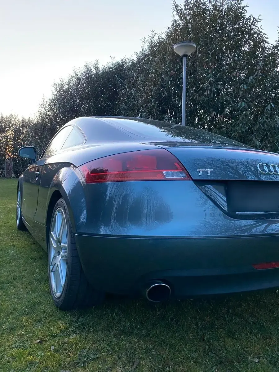Gebraucht Audi TT Sport 250 PS (183 kW) 2006 Grau Coupé