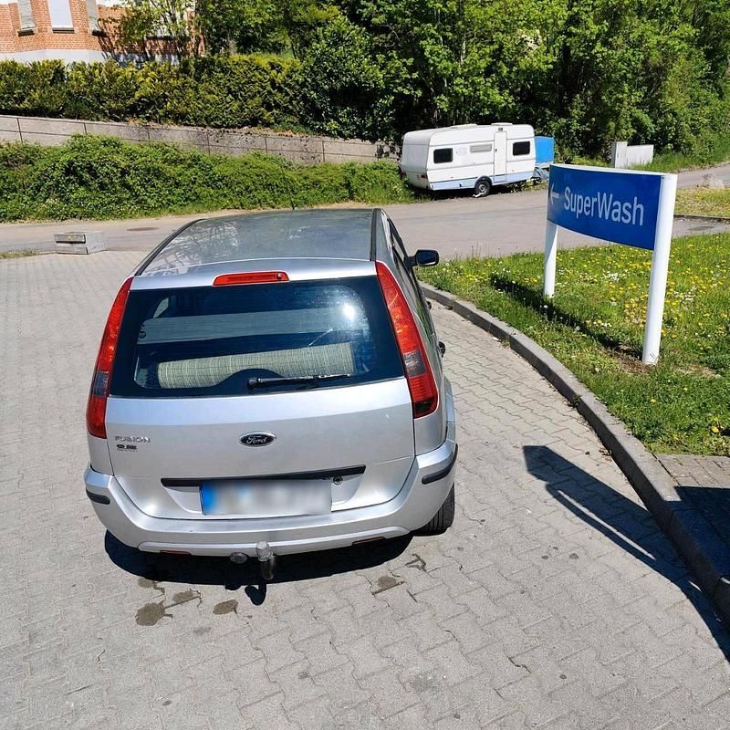 Gebraucht Ford Fusion 86 PS (63 kW) 2005 Grau Kleinwagen