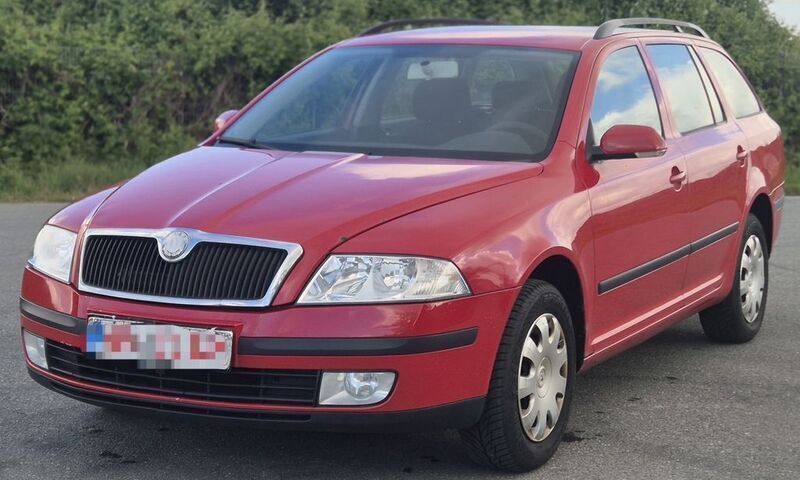 Rot Gebraucht 2007 Skoda Octavia Kombi | 1.500 € (Etwas zu teuer) - Bild 1/4