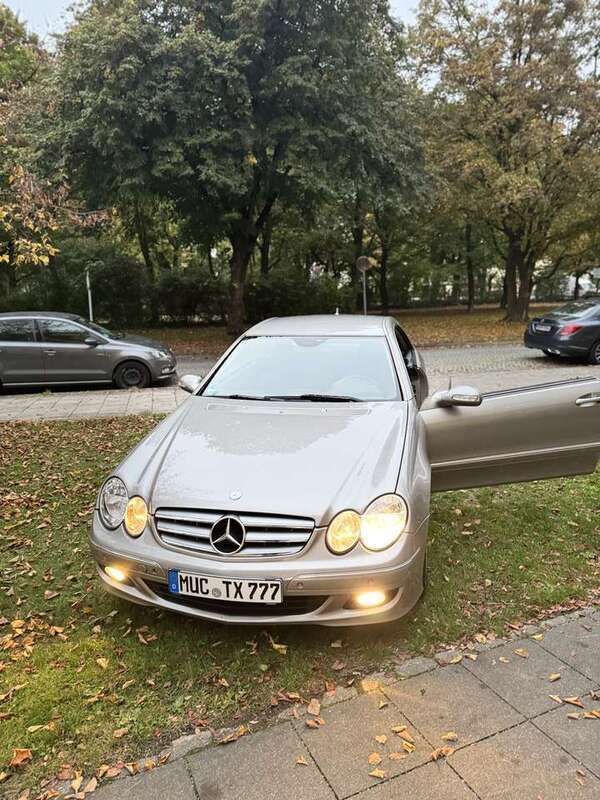 Grau Gebraucht 2007 Mercedes CLK200 Coupé | 5.499 € (Fairer Preis) - Bild 1/4