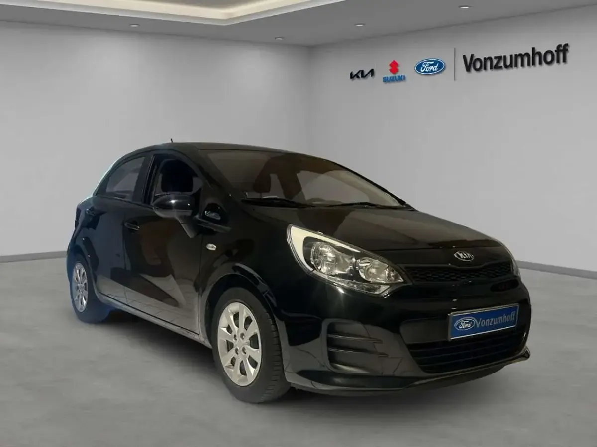 Gebraucht Kia Rio Attract 84 PS (61 kW) 2016 (abp) aurora black Kleinwagen
