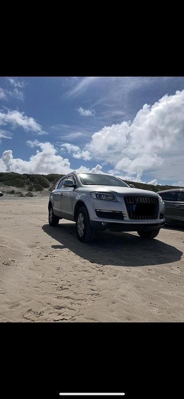 Silber Gebraucht 2007 Audi Q7 S-Line SUV | 6.600 € (Superpreis) - Bild 1/4