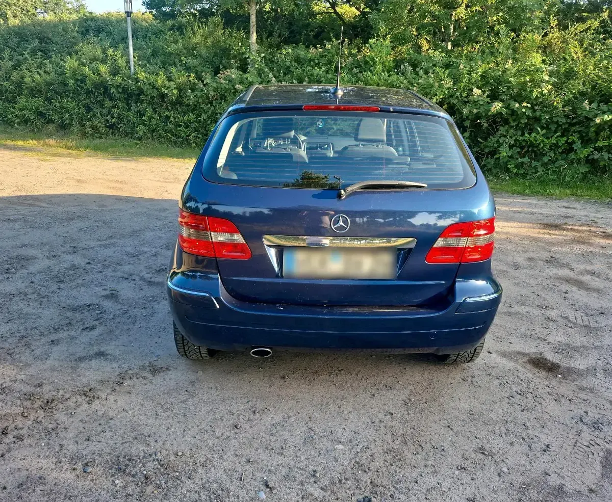 Gebraucht Mercedes B150 95 PS (69 kW) 2007 Blau Van / Kleinbus