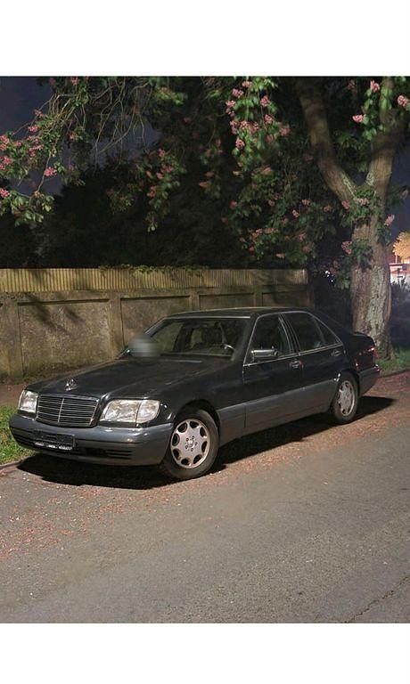 Schwarz Gebraucht 1994 Mercedes S280 Limousine | 9.500 € - Bild 1/4
