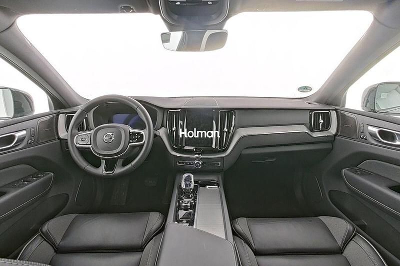 Gebraucht Volvo XC60 Plus 197 PS (144 kW) 2024 Schwarz SUV