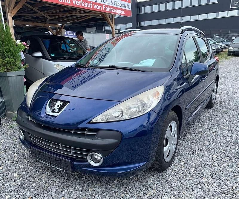 Gebraucht Peugeot 207 109 PS (80 kW) 2008 Blau Kombi