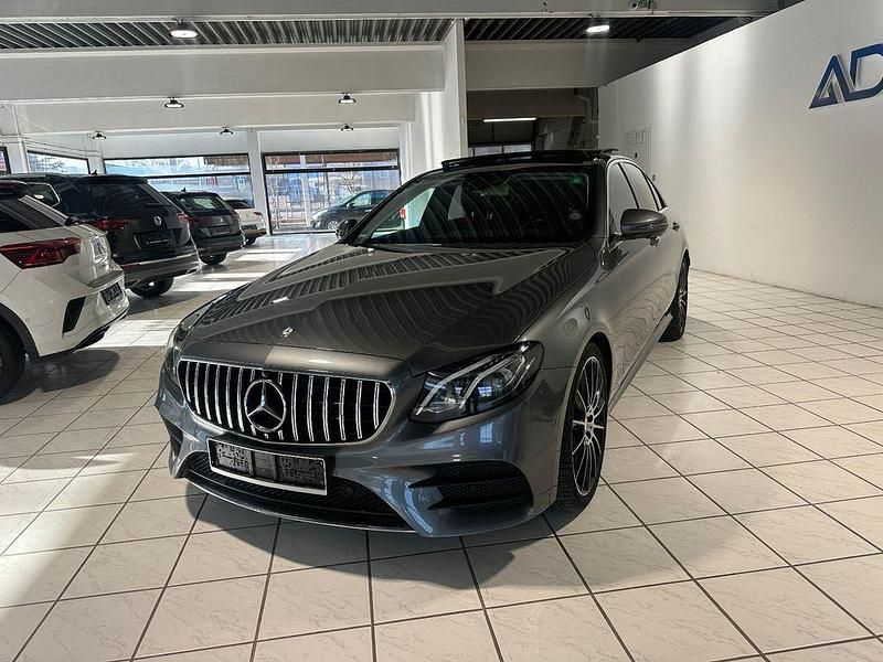 Gebraucht Mercedes E350 AMG line 258 PS (189 kW) 2016 Grau Limousine