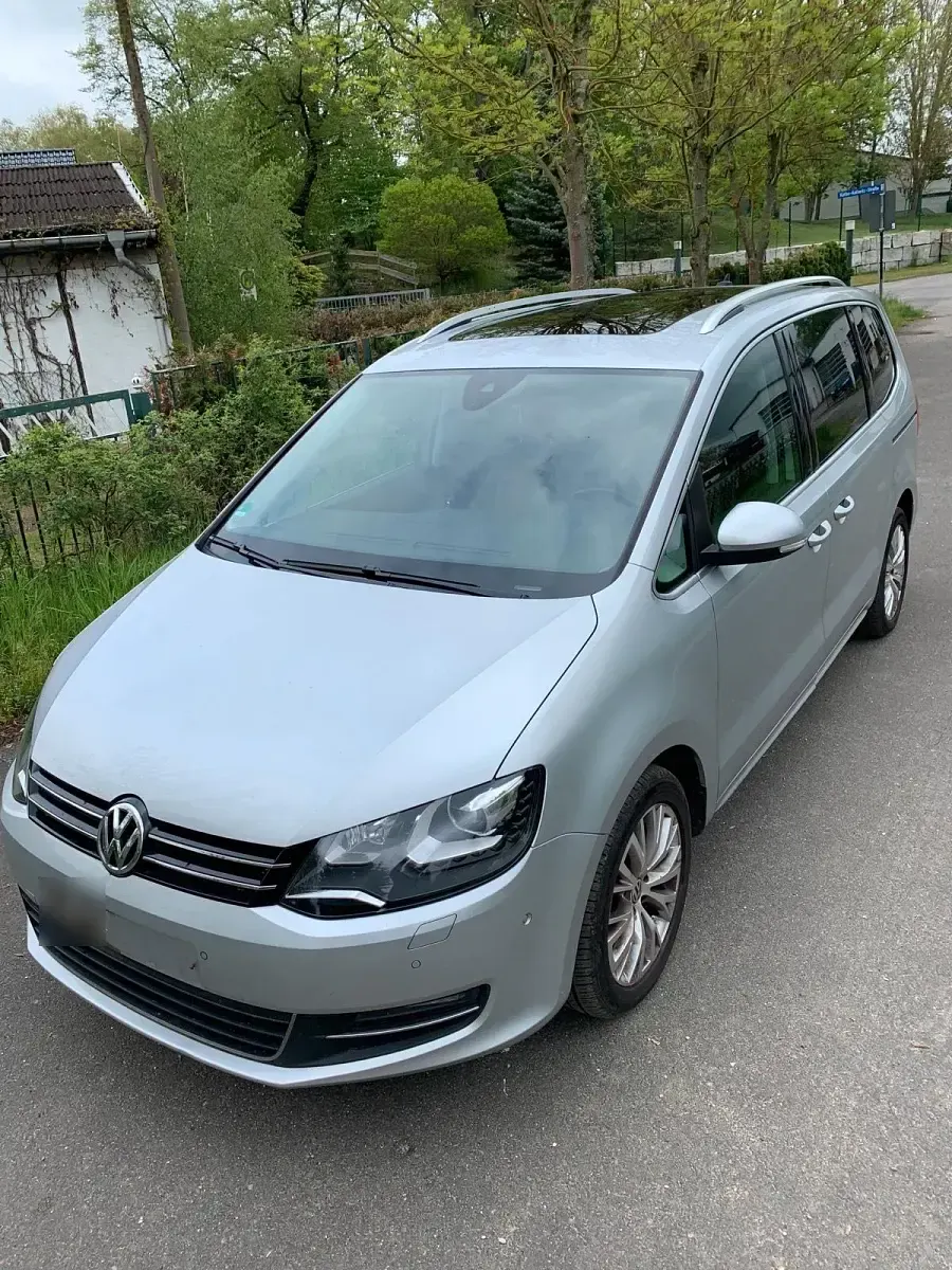 Gebraucht VW Sharan 140 PS (102 kW) 2012 Silber Van / Kleinbus