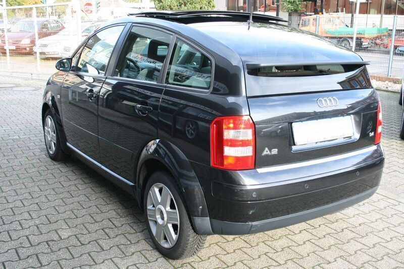 Gebraucht Audi A2 75 PS (55 kW) 2001 Ebonyschwarz perleffekt Kleinwagen