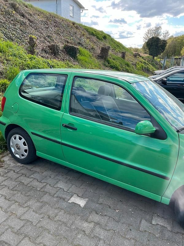 Gebraucht VW Polo 60 PS (44 kW) 2000 Grün Kleinwagen