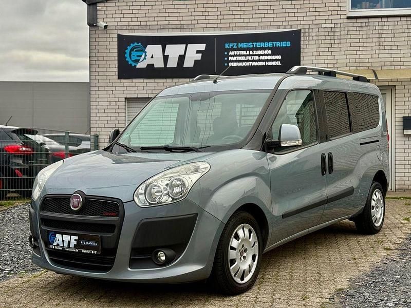 Blau Gebraucht 2011 Fiat Doblò Van / Kleinbus | 4.000 € (Guter Preis) - Bild 1/4