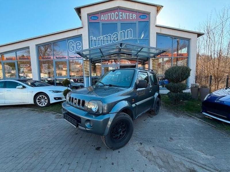 Usado Suzuki Jimny 86 HP (63 kW) 2005 Cinzento SUV