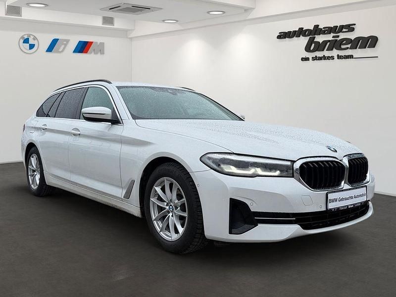 Gebraucht BMW 520 190 PS (139 kW) 2022 Weiß Kombi