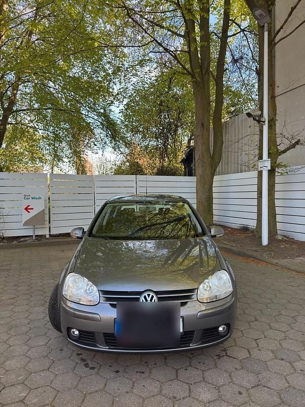 Second-hand VW Golf V 80 CP (58 kW) 2007 Gri Berlinǎ