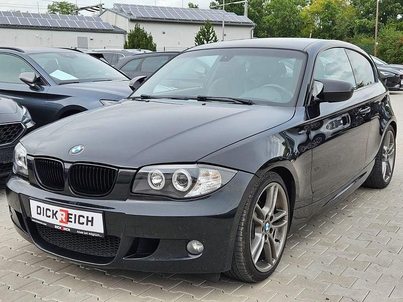 Schwarz Gebraucht 2010 BMW 118 M Sport Kleinwagen | 3.950 € (Guter Preis) - Bild 1/4
