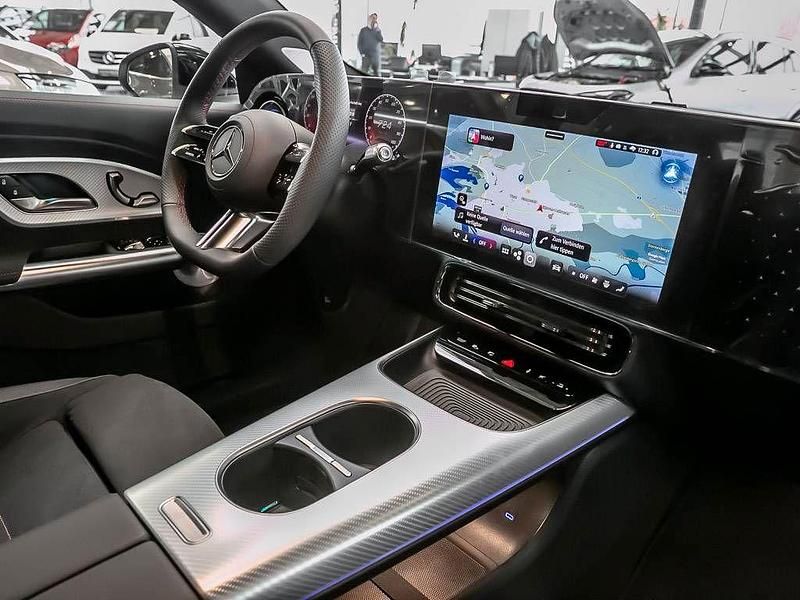 Gebraucht Mercedes CLA 250+ AMG 200 kW (272 PS) 2026 Weiß Limousine