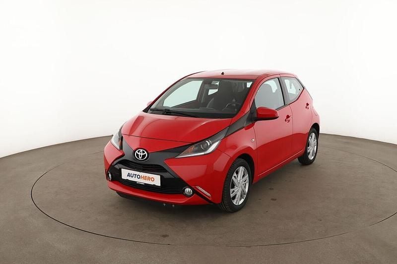 Gebraucht Toyota Aygo X-play 69 PS (50 kW) 2015 Kleinwagen