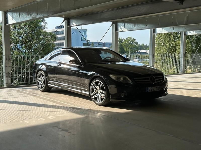 Schwarz Gebraucht 2008 Mercedes CL500 AMG Coupé | 23.500 € (Etwas zu teuer) - Bild 1/4