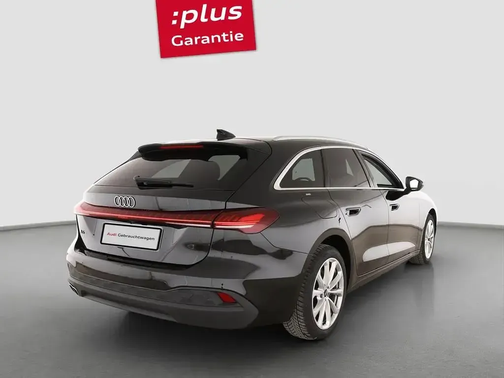 Gebraucht Audi A5 Ambiente 204 PS (150 kW) 2025 Mythosschwarz metallic Kombi