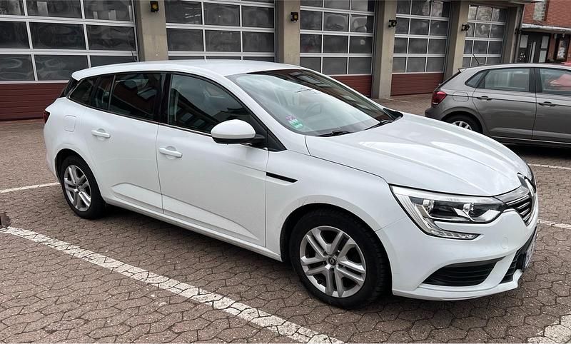 Gebraucht Renault Mégane IV 101 PS (74 kW) 2017 Weiß Kombi