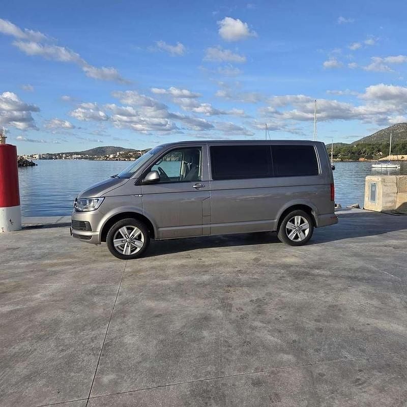 Gebraucht 2019 VW Multivan Comfortline Van | 29.850 € (Superpreis) - Bild 1/4