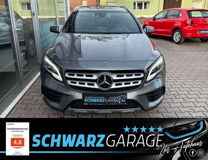 Gebraucht Mercedes GLA200 Style 156 PS (114 kW) 2020 Grau SUV