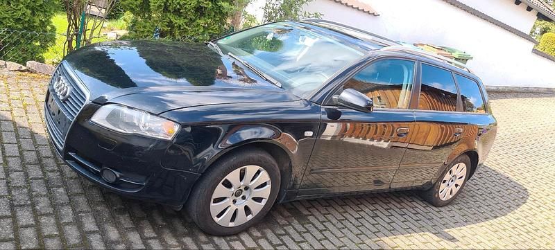 Schwarz Gebraucht 2006 Audi A4 Kombi | 2.500 € (Guter Preis) - Bild 1/4
