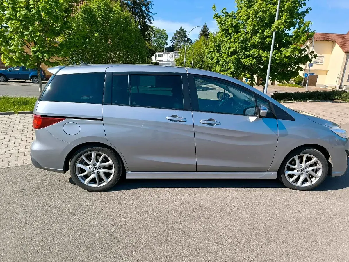 Gebraucht Mazda 5 Inclusive 150 PS (110 kW) 2014 Silber Van / Kleinbus