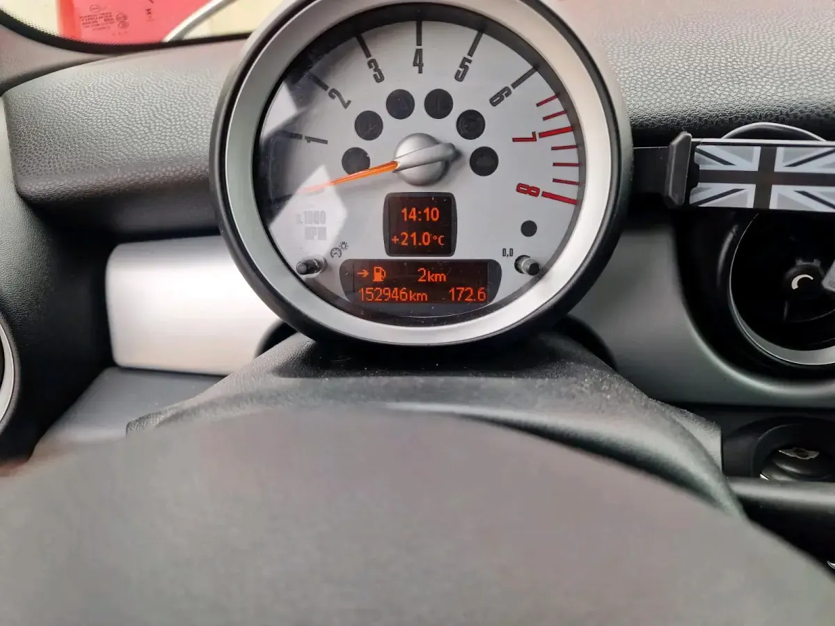 Używany Mini Cooper 2009 Czerwony Hatchback
