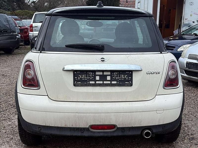 Gebraucht Mini Cooper 120 PS (88 kW) 2008 Weiß Kleinwagen