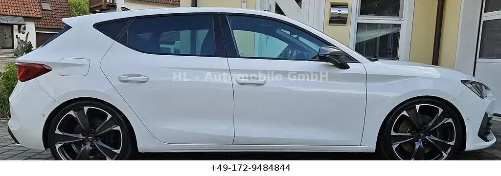 Second-hand Cupra Leon 245 CP (180 kW) 2021 Alb Berlinǎ
