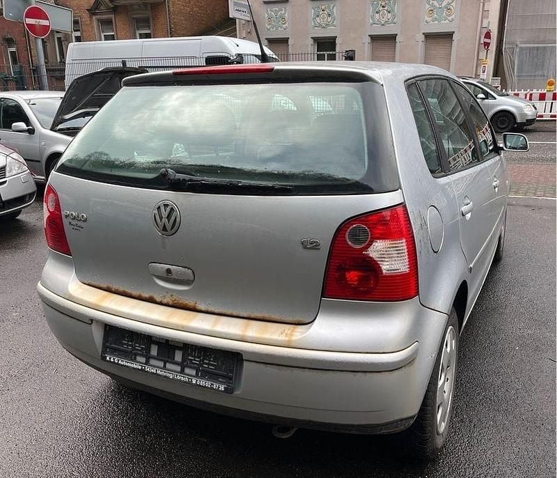 Gebraucht VW Polo 60 PS (44 kW) 2001 Silber Kleinwagen