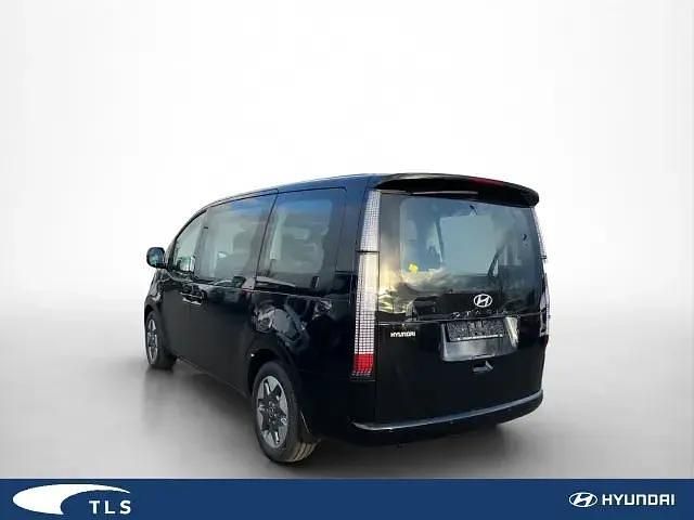 Schwarz Gebraucht 2025 Hyundai Staria Trend Van | 45.890 € - Bild 1/3