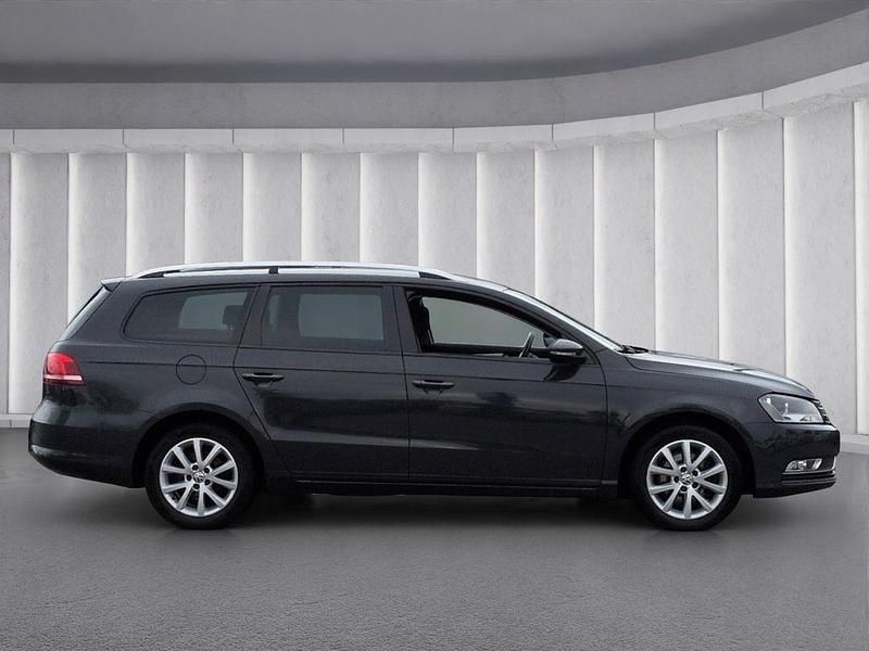 Gebraucht VW Passat 122 PS (89 kW) 2014 Grau Kombi