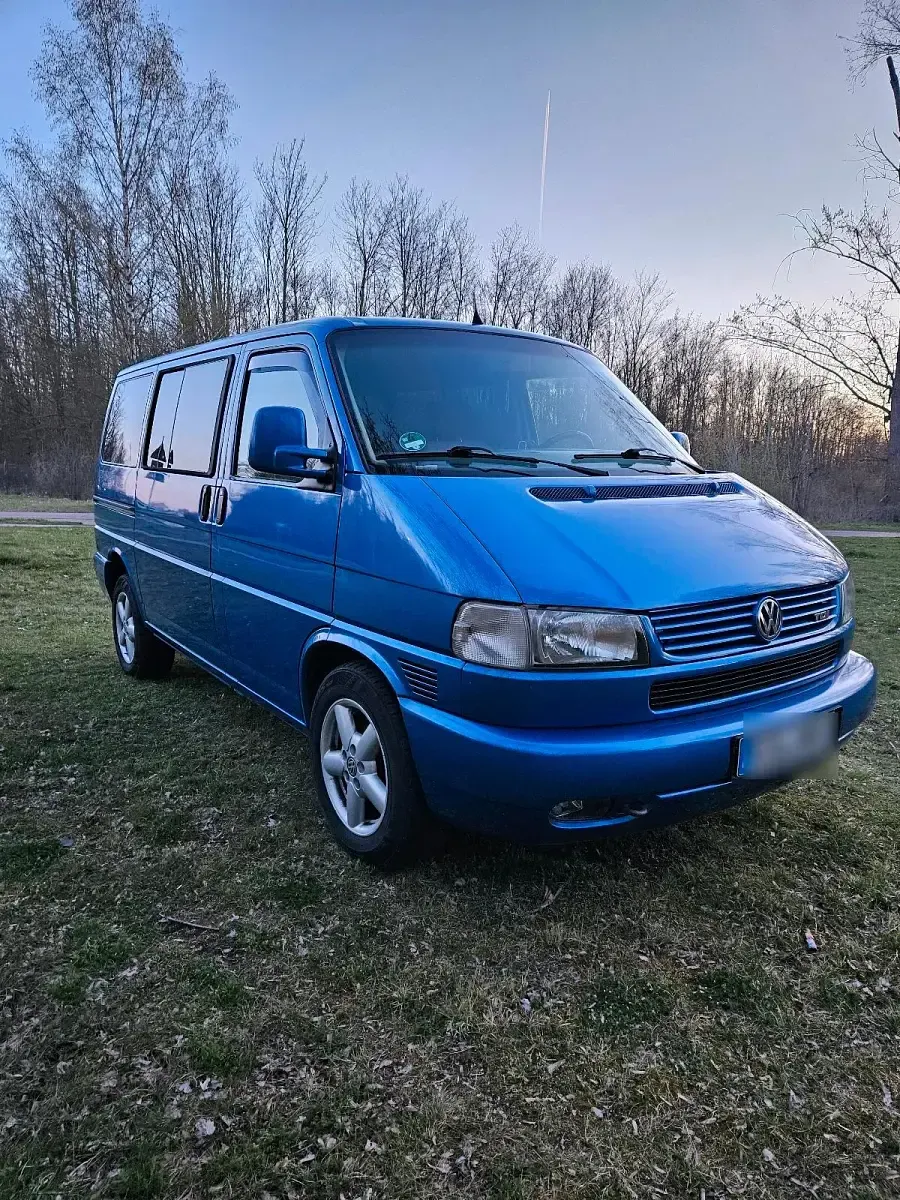 Gebraucht VW Multivan 151 PS (111 kW) 1999 Blau Van / Kleinbus