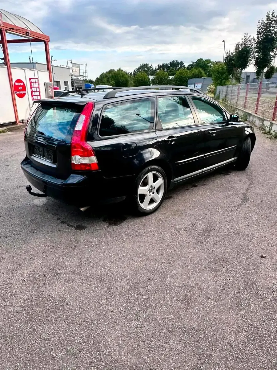 Gebraucht Volvo V50 220 PS (161 kW) 2004 Schwarz Kombi