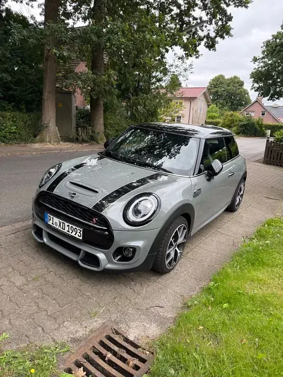Gebraucht Mini John Cooper Works 192 PS (141 kW) 2019 Grau Kleinwagen