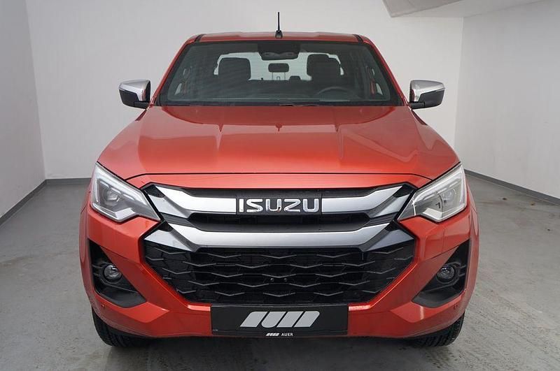 Neu Isuzu D-Max 163 PS (119 kW) 2025 Orange Pickup