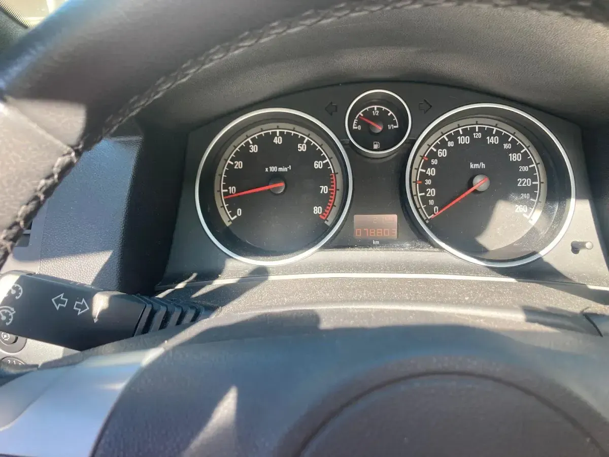 Gebraucht Opel Astra Cabriolet 116 PS (85 kW) 2009 Grau Cabrio