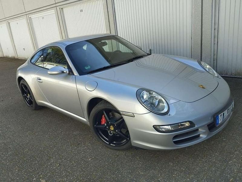 Silber Gebraucht 2004 Porsche 911 Carrera Coupé | 39.999 € (Superpreis) - Bild 1/4