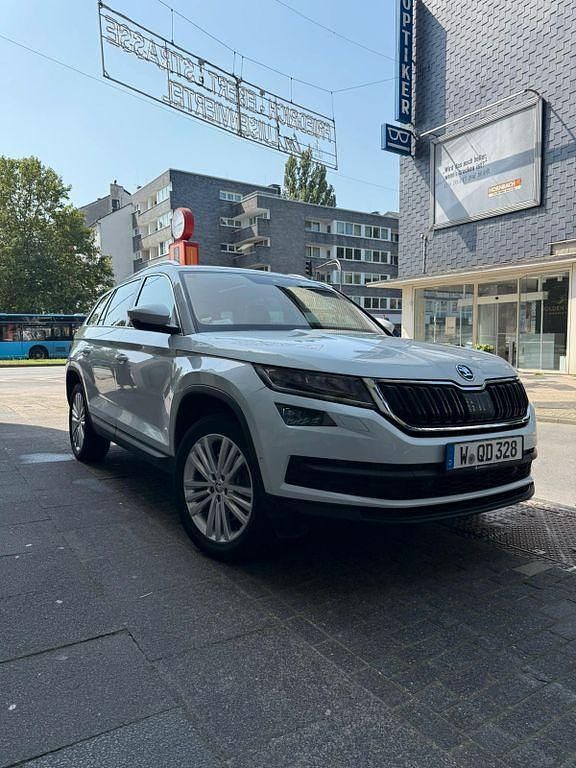 Weiß Gebraucht 2019 Skoda Kodiaq SUV | 27.990 € (Fairer Preis) - Bild 1/4