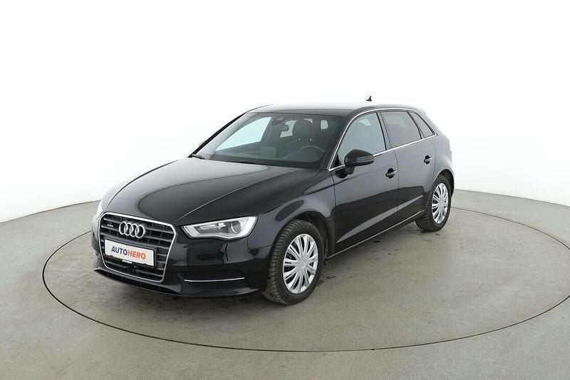 Gebraucht Audi A3 Ambiente 150 PS (110 kW) 2014 Schwarz Limousine